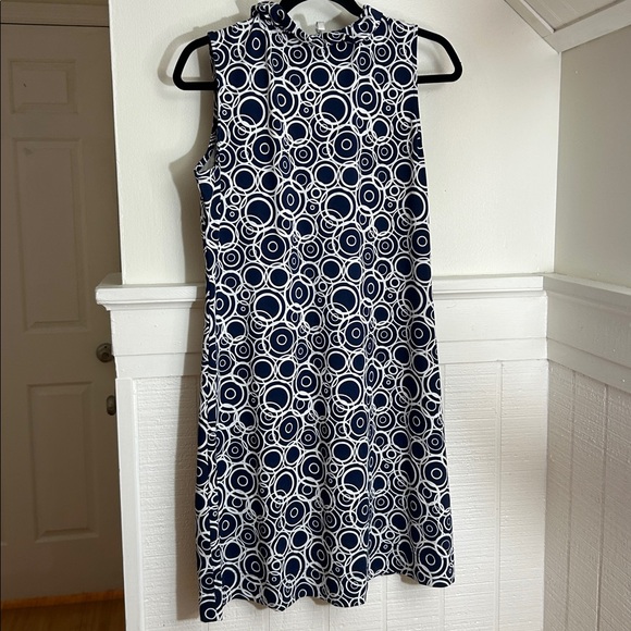 Lulu-B Blue & White Circle Pattern Ruffle Neckline Dress size Medium UPF 50 - Picture 6 of 9
